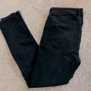 Plain black old navy skinnies